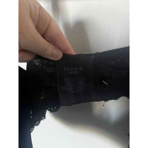 Torrid size 44 DD blue lace bra - Picture 2 of 3